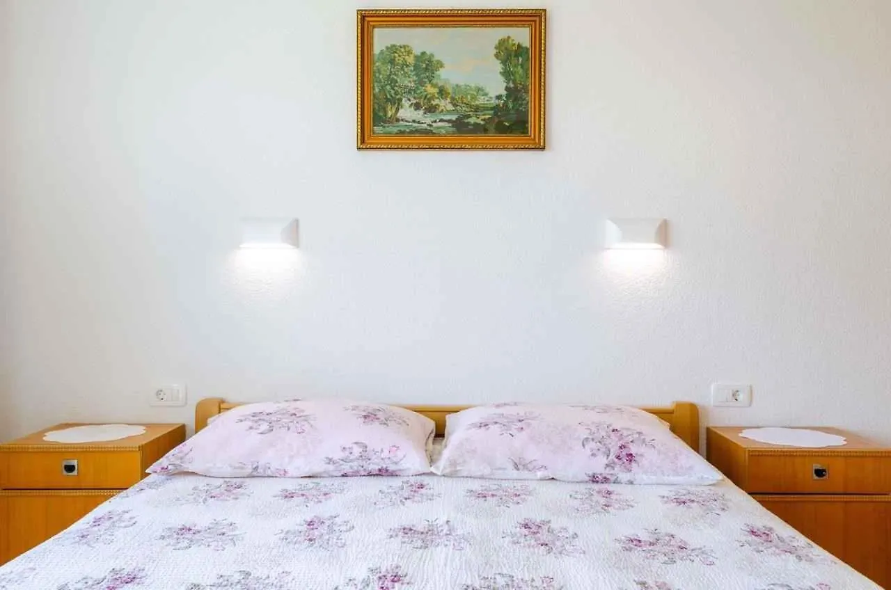 Apartments In Povile 39105