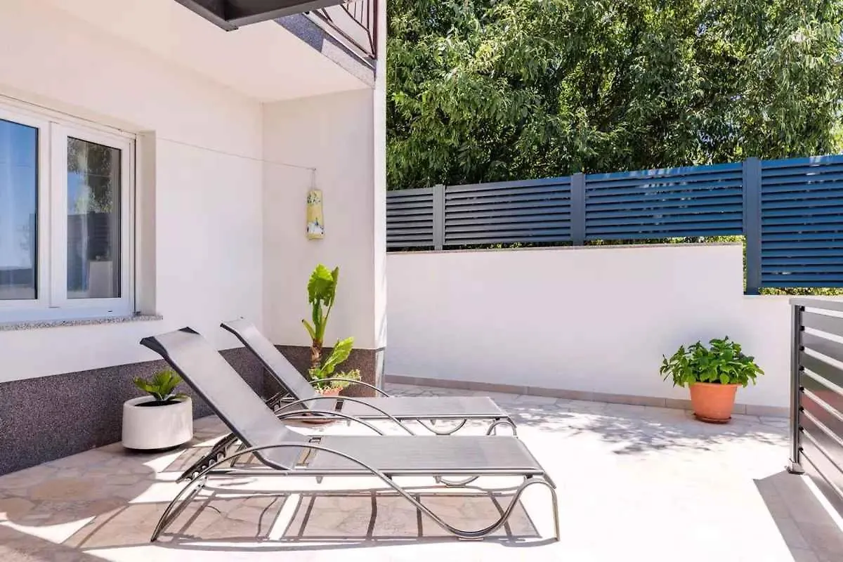 Apartments In Povile 39105 Chorvatsko